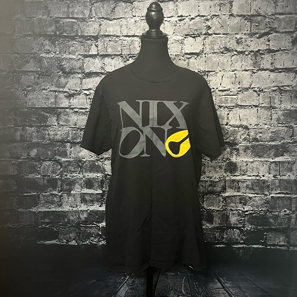 Nixon T-Shirt